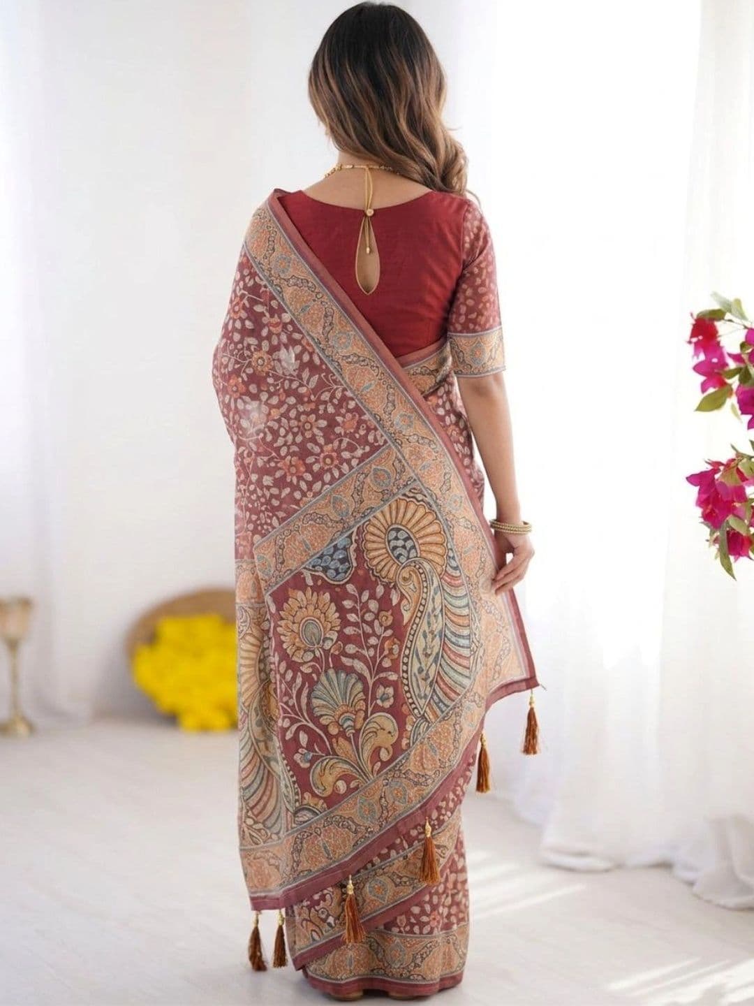 HOUSE OF PRANSHI Kalamkari Linen Blend Jamdani Saree thumbnail 3