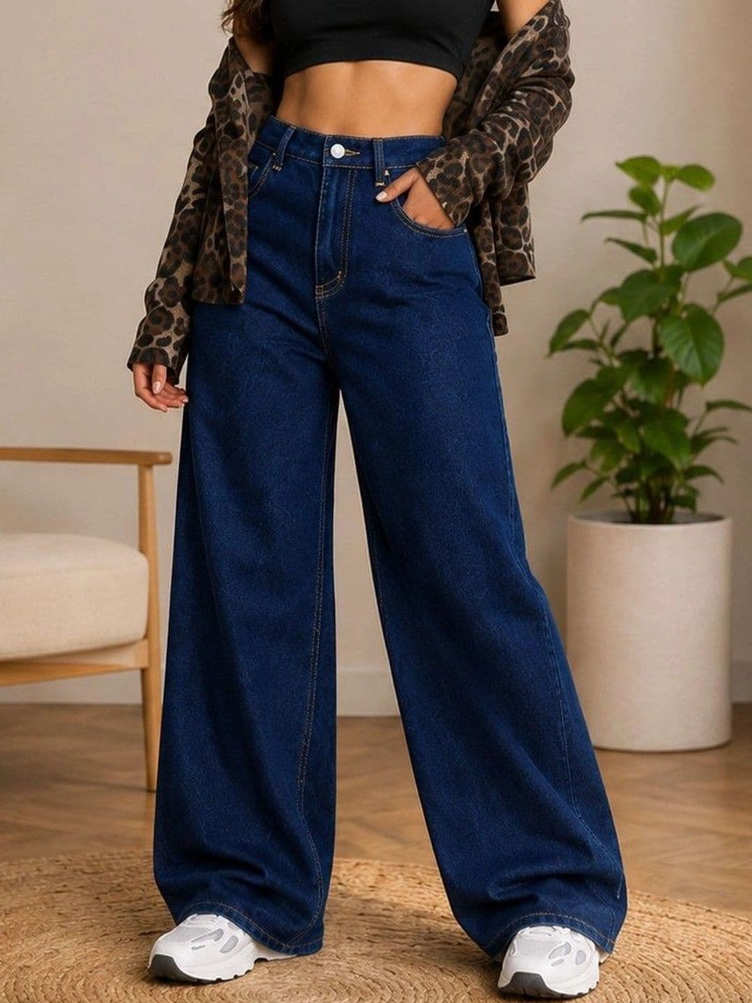 DENIMLOOK Women Flared High-Rise Jeans thumbnail 5