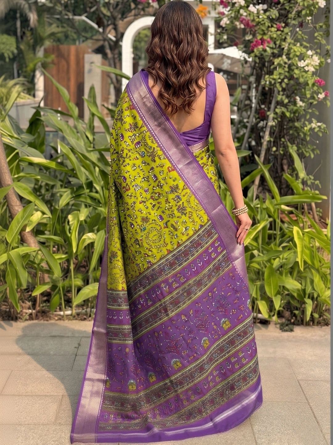 Owee Kalamkari Zari Silk Blend Designer Saree thumbnail 3