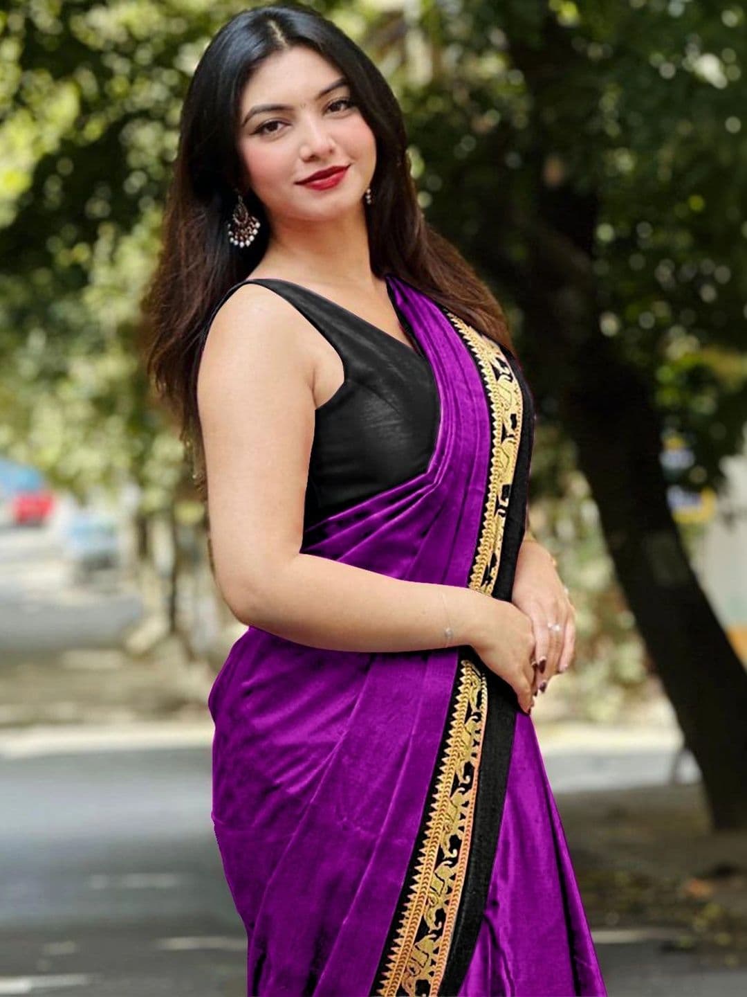 KALINI Zari Silk Cotton Designer Gadwal Saree thumbnail 5