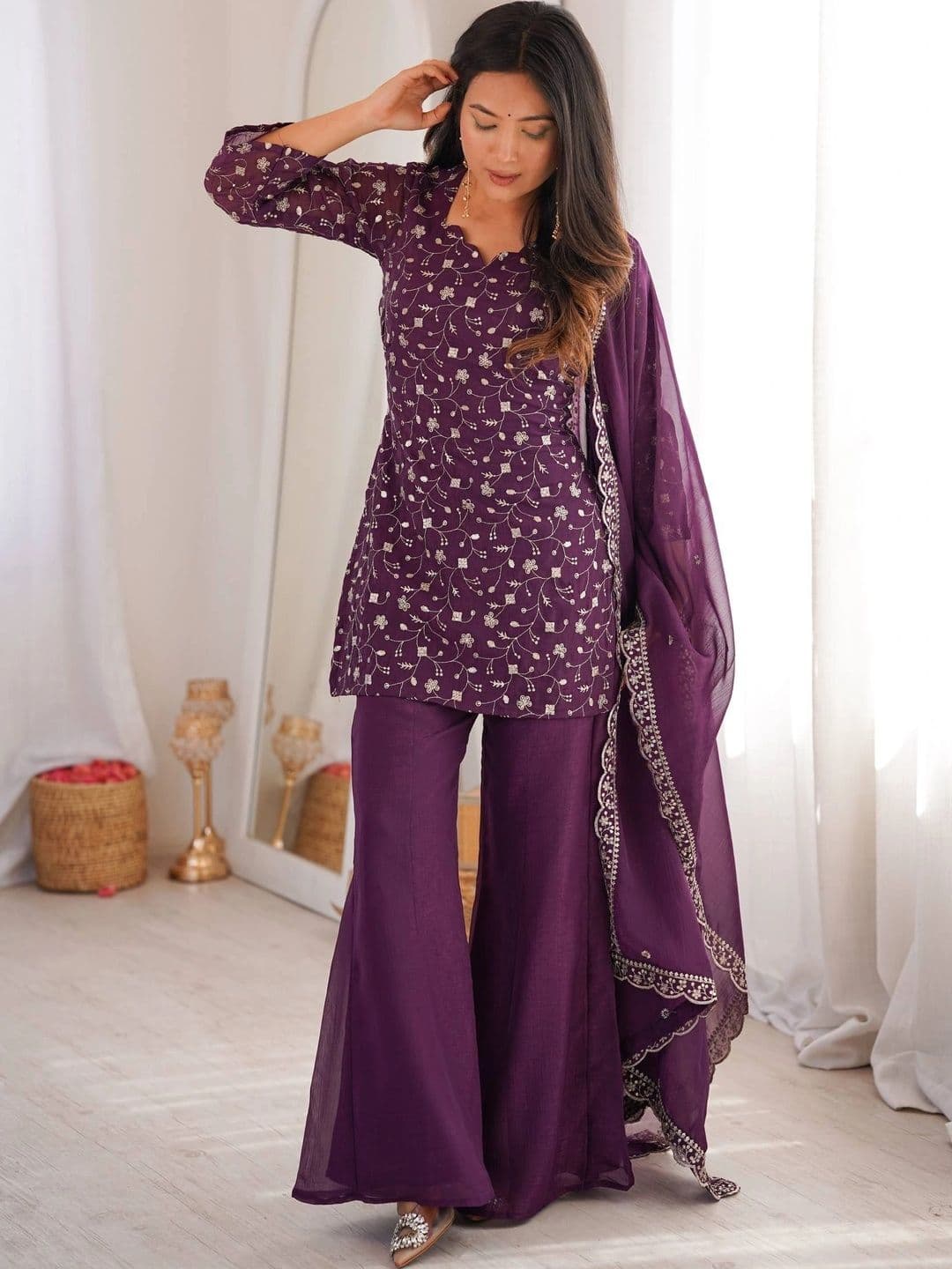 VASTRABELLA Women Ethnic Motifs Embroidered Regular Thread Work Kurta with Palazzos & With Dupatta thumbnail 3