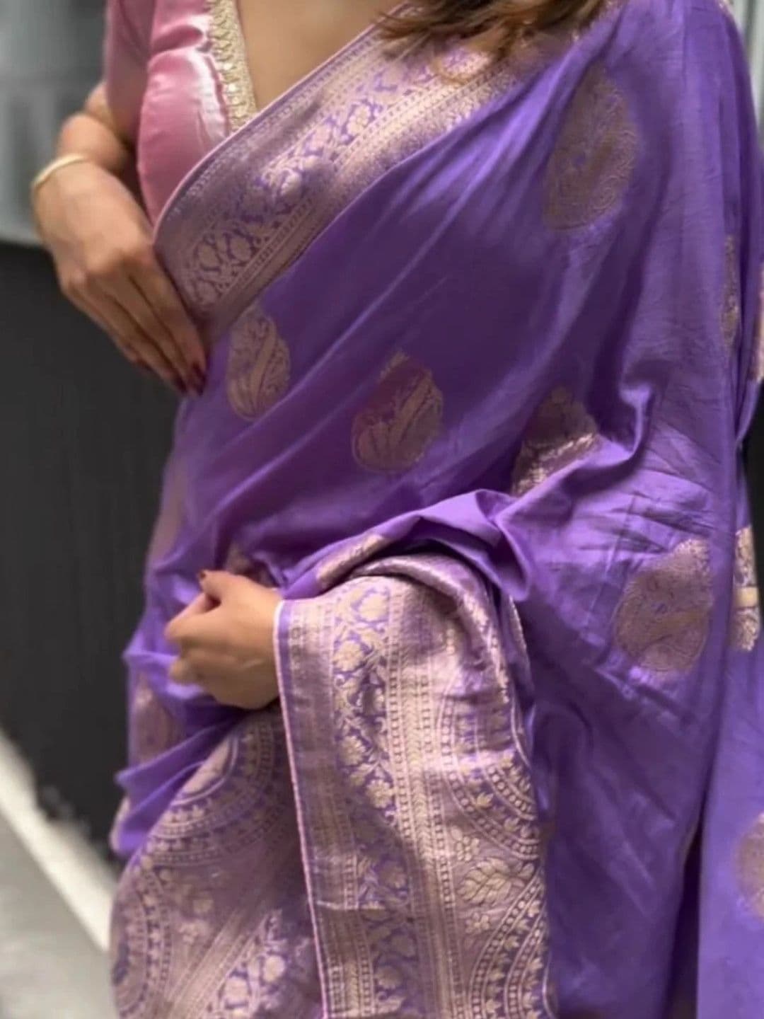 revika Woven Design Zari Art Silk Designer Kanjeevaram Saree thumbnail 3