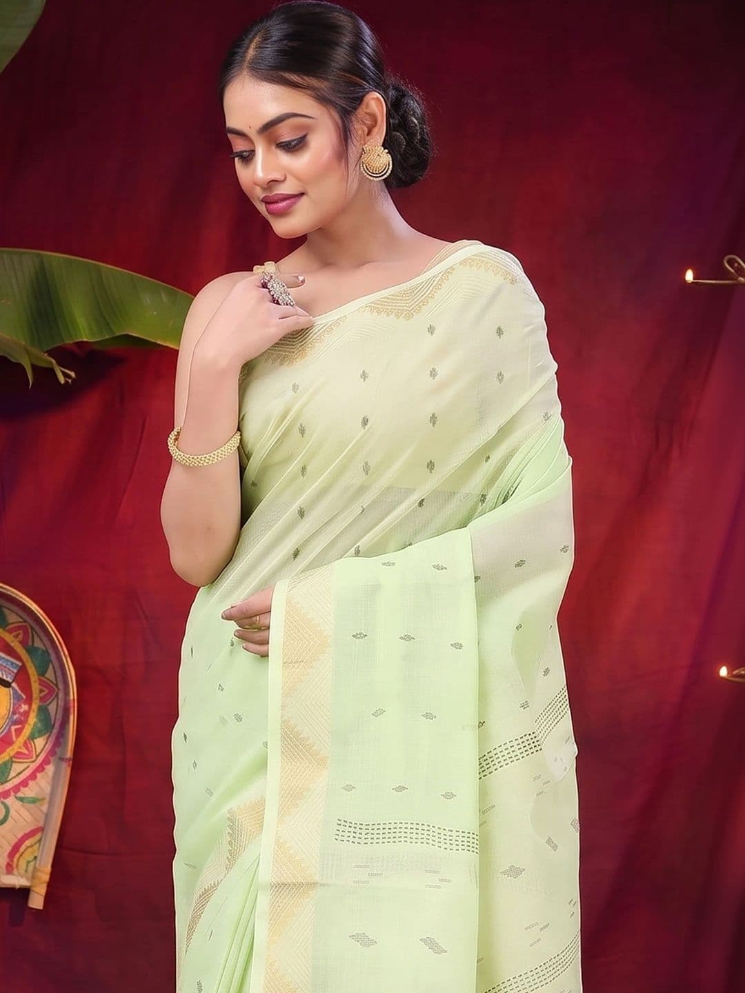 GitAsit Woven Design Zari Pure Cotton Handloom Taant Saree thumbnail 3
