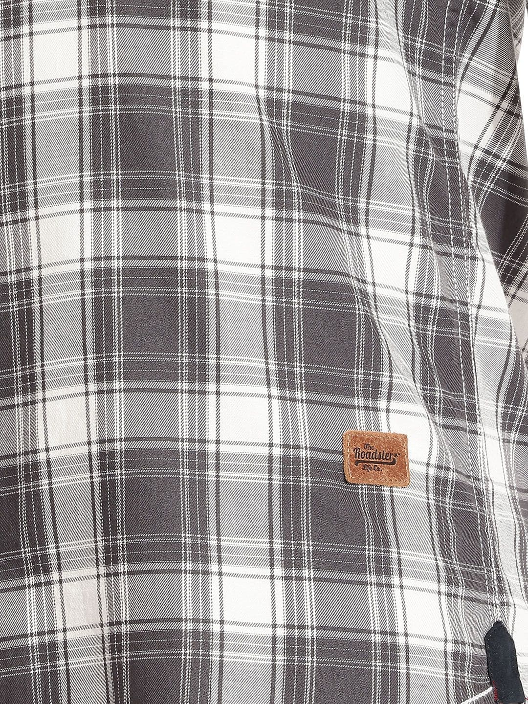 Roadster Life Co. Soft Touch Twill Plaid Casual Shirt thumbnail 4