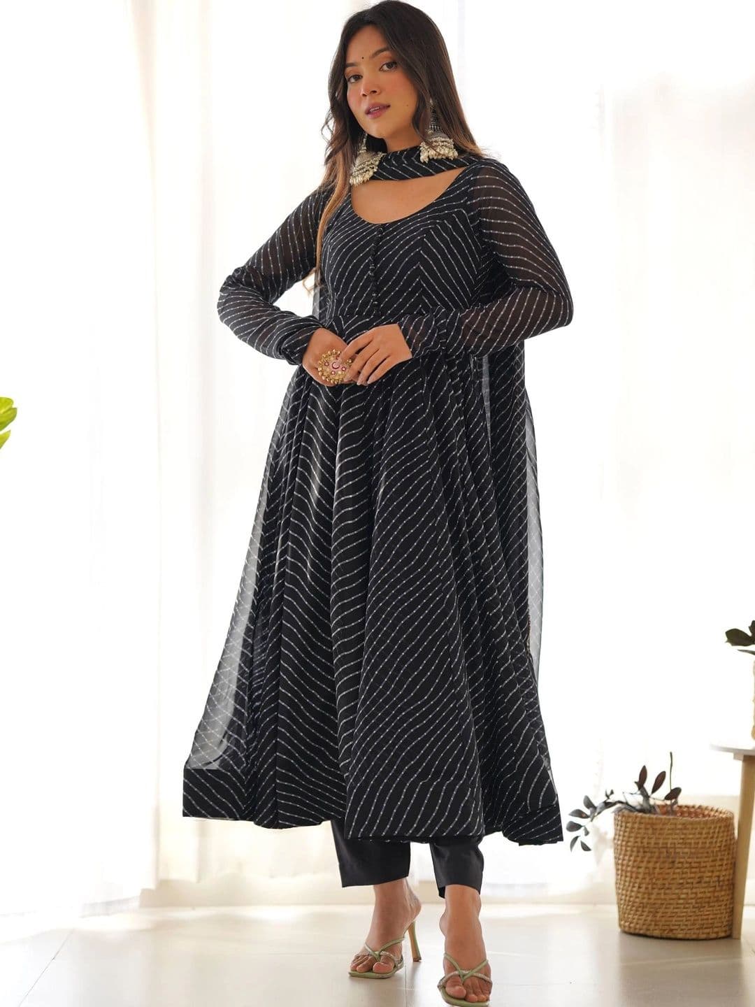 VASTRABELLA Women Leheriya Printed Empire Kurta with Trousers & With Dupatta - view 1