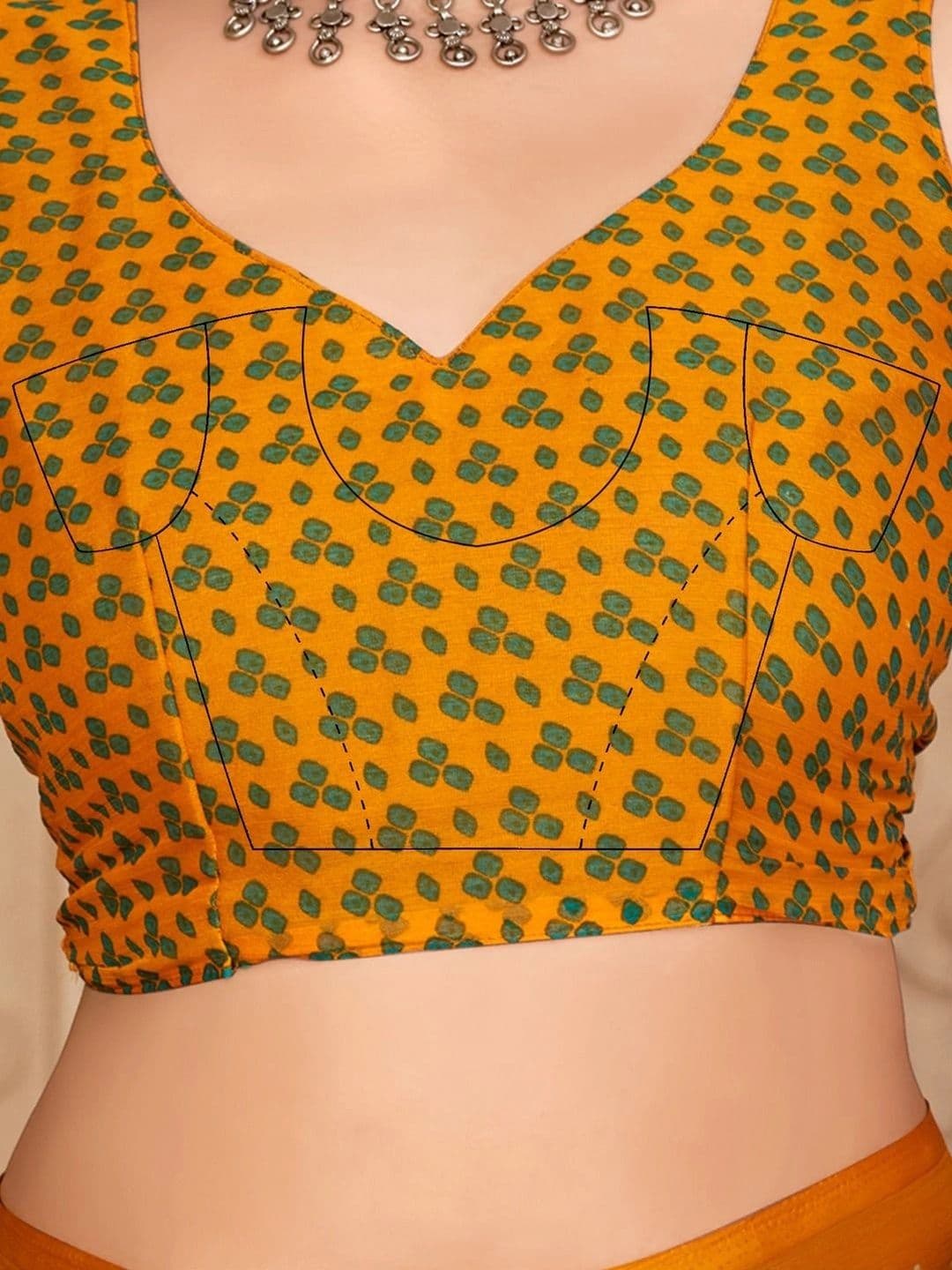 KALINI Bandhani Poly Chiffon Designer Bandhani Saree thumbnail 3