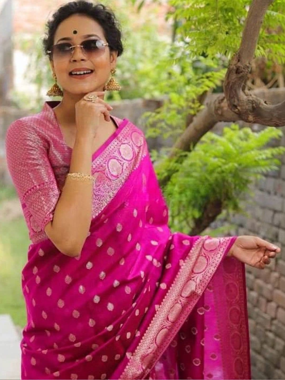revika Woven Design Zari Art Silk Designer Kanjeevaram Saree thumbnail 4