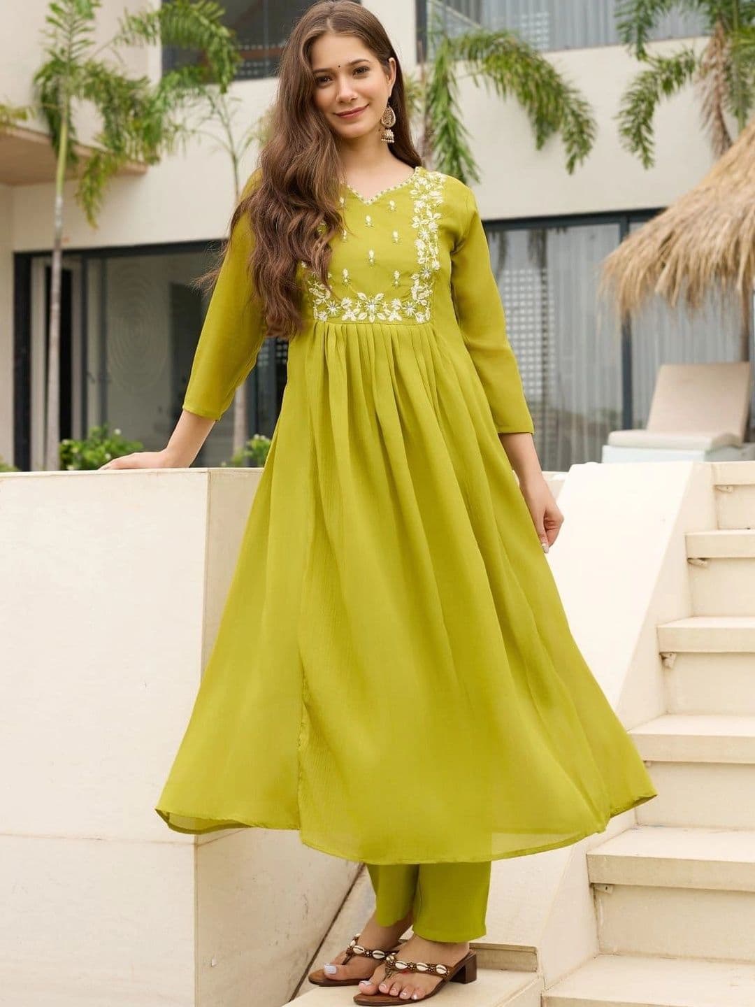 SMITSAREE Women  Motifs Embroidered Empire Thread Work Kurta with Trousers & With Dupatta thumbnail 5
