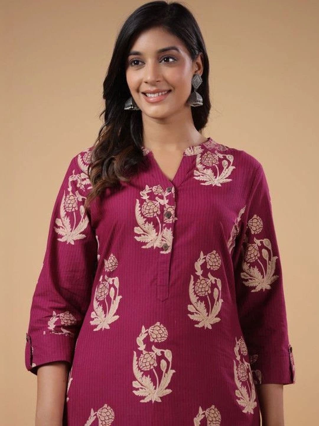 SAVI Women Ethnic Motifs Printed Regular Pure Cotton Kurta with Trousers thumbnail 4
