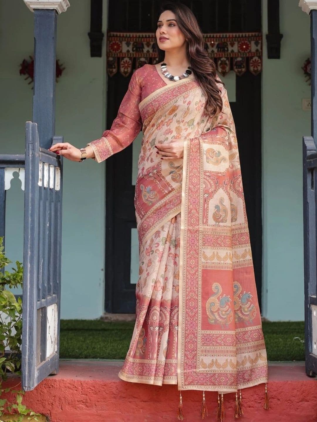 Suha Art Silk Saree thumbnail 6