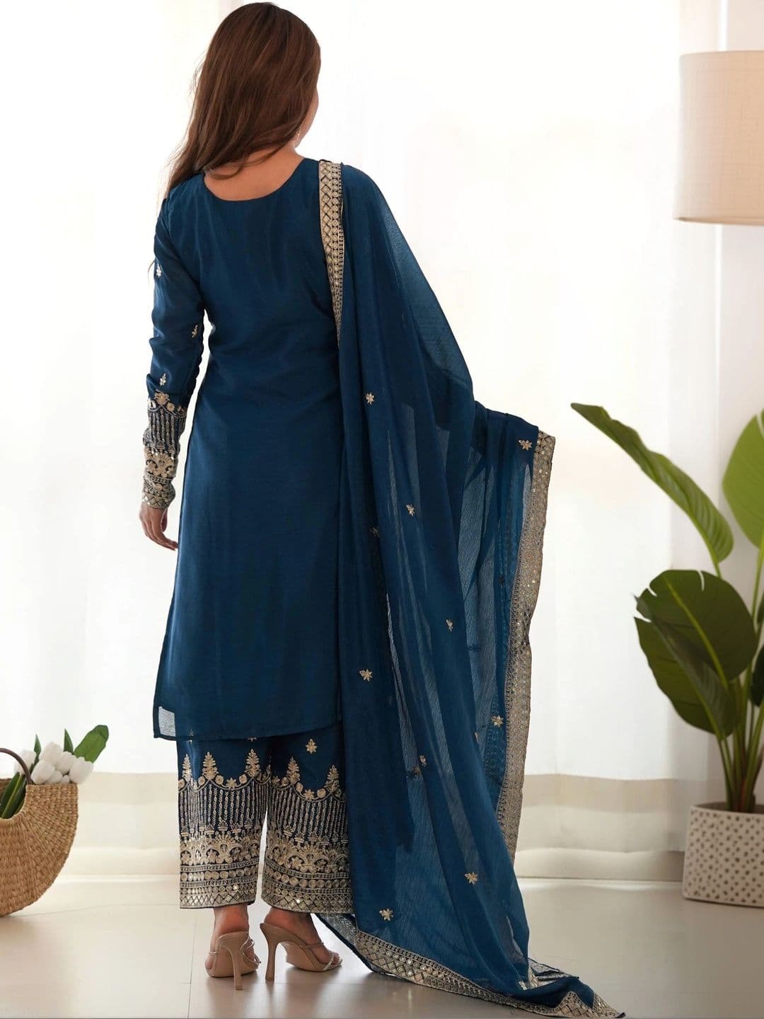 VASTRABELLA Women Ethnic Motifs Embroidered Regular Kurta with Palazzos & With Dupatta thumbnail 4