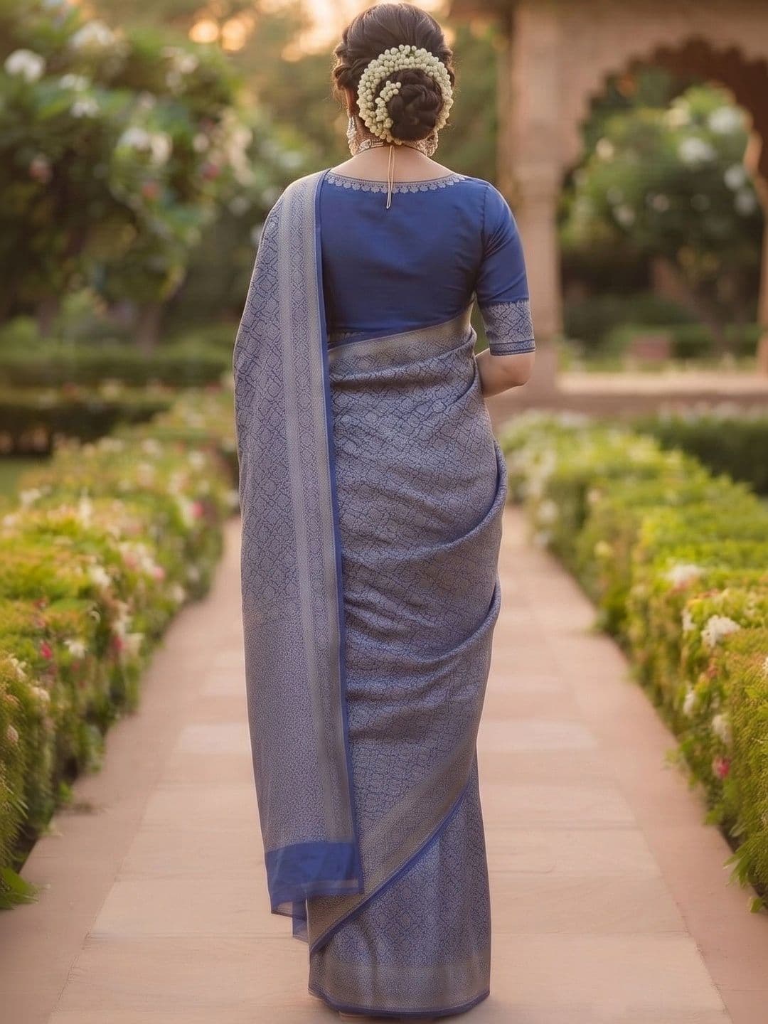 VILLE FASHION Woven Design Zari Art Silk Kanjeevaram Saree thumbnail 4