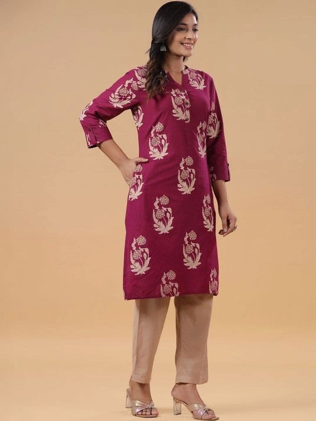 SAVI Women Ethnic Motifs Printed Regular Pure Cotton Kurta with Trousers thumbnail 6