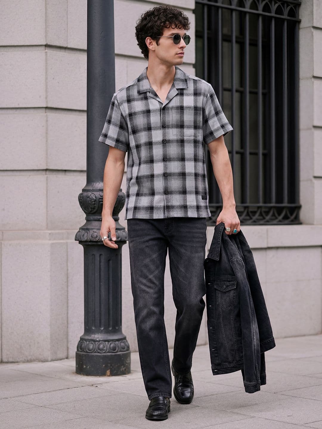 Roadster Life Co. Textured Weave Checked Shirt thumbnail 5