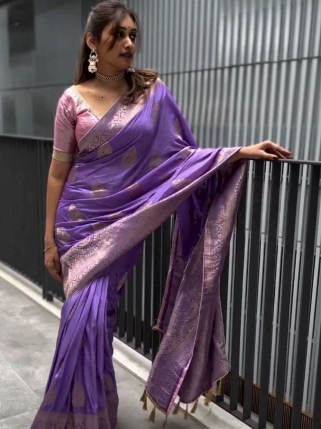 revika Woven Design Zari Art Silk Designer Kanjeevaram Saree thumbnail 2