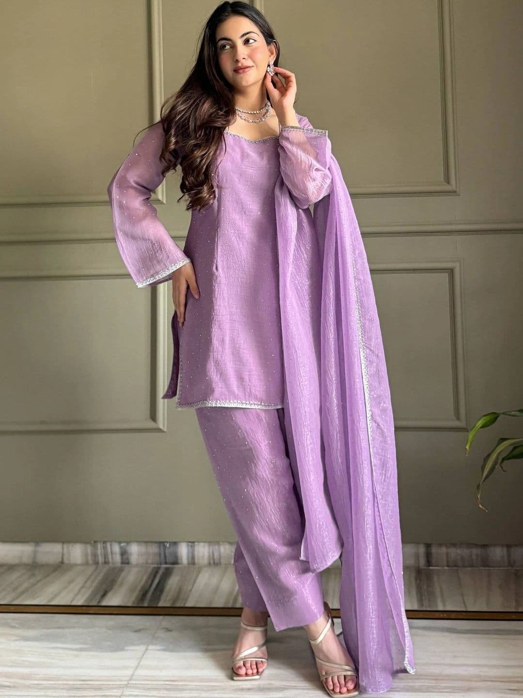 VASTRABELLA Women Regular Kurta with Patiala & With Dupatta - view 1