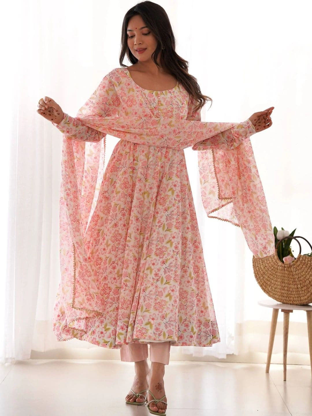 VASTRABELLA Women Floral Printed Regular Kurta with Trousers & With Dupatta - view 1