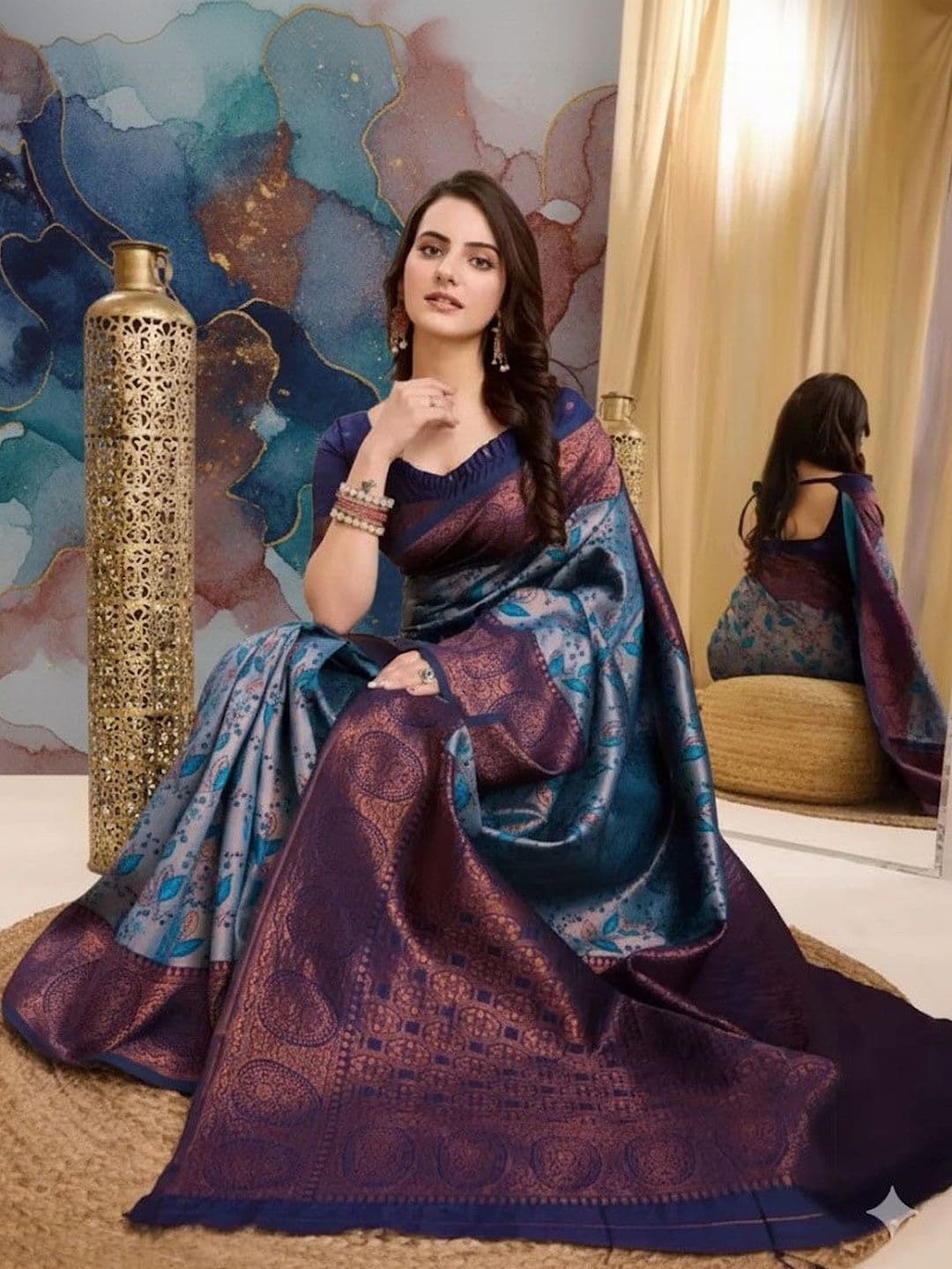kantuba Floral Zardozi Art Silk Banarasi Saree thumbnail 3