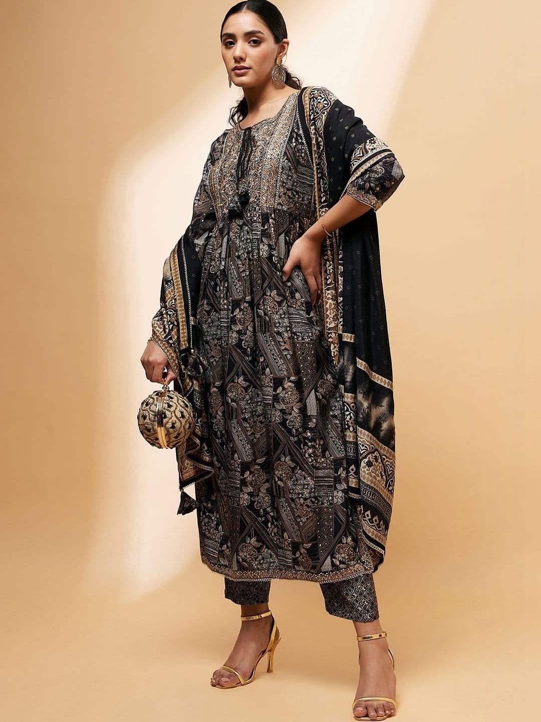 all about you Women Ethnic Motifs Printed Empire Thread Work Chanderi Silk Kurta with Trousers & With Dupatta thumbnail 5