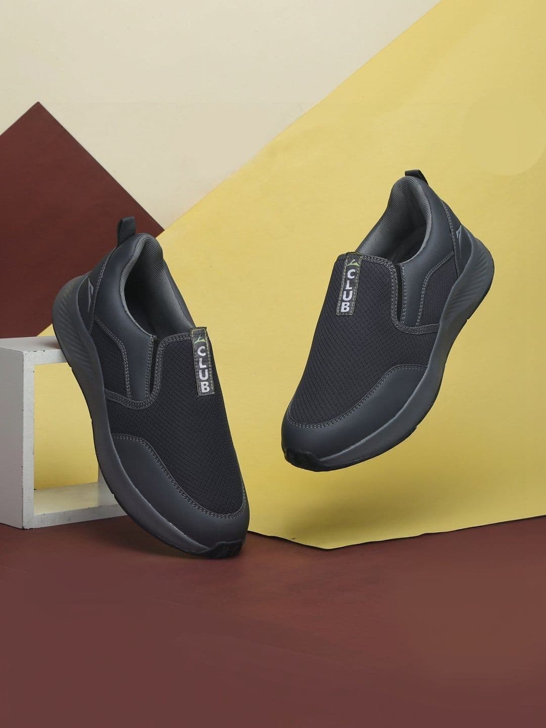 CLUB STYLE Men Mesh Walking Non-Marking Shoes - view 1