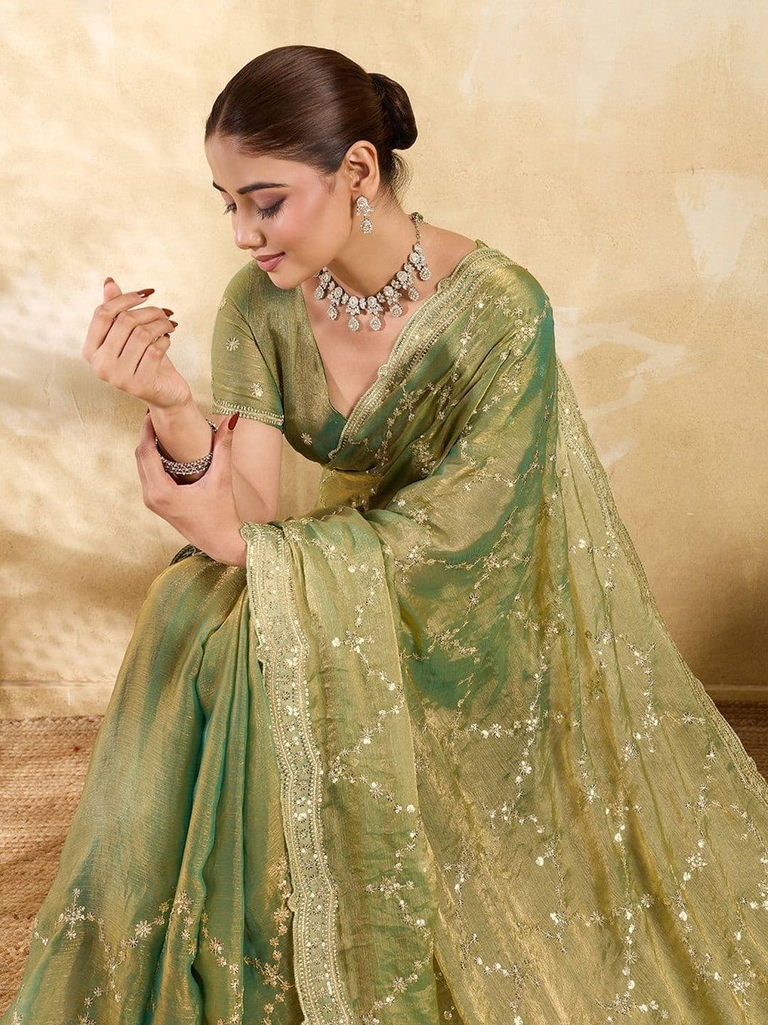 HERE&NOW Embellished Sequinned Organza Heavy Work Saree thumbnail 5