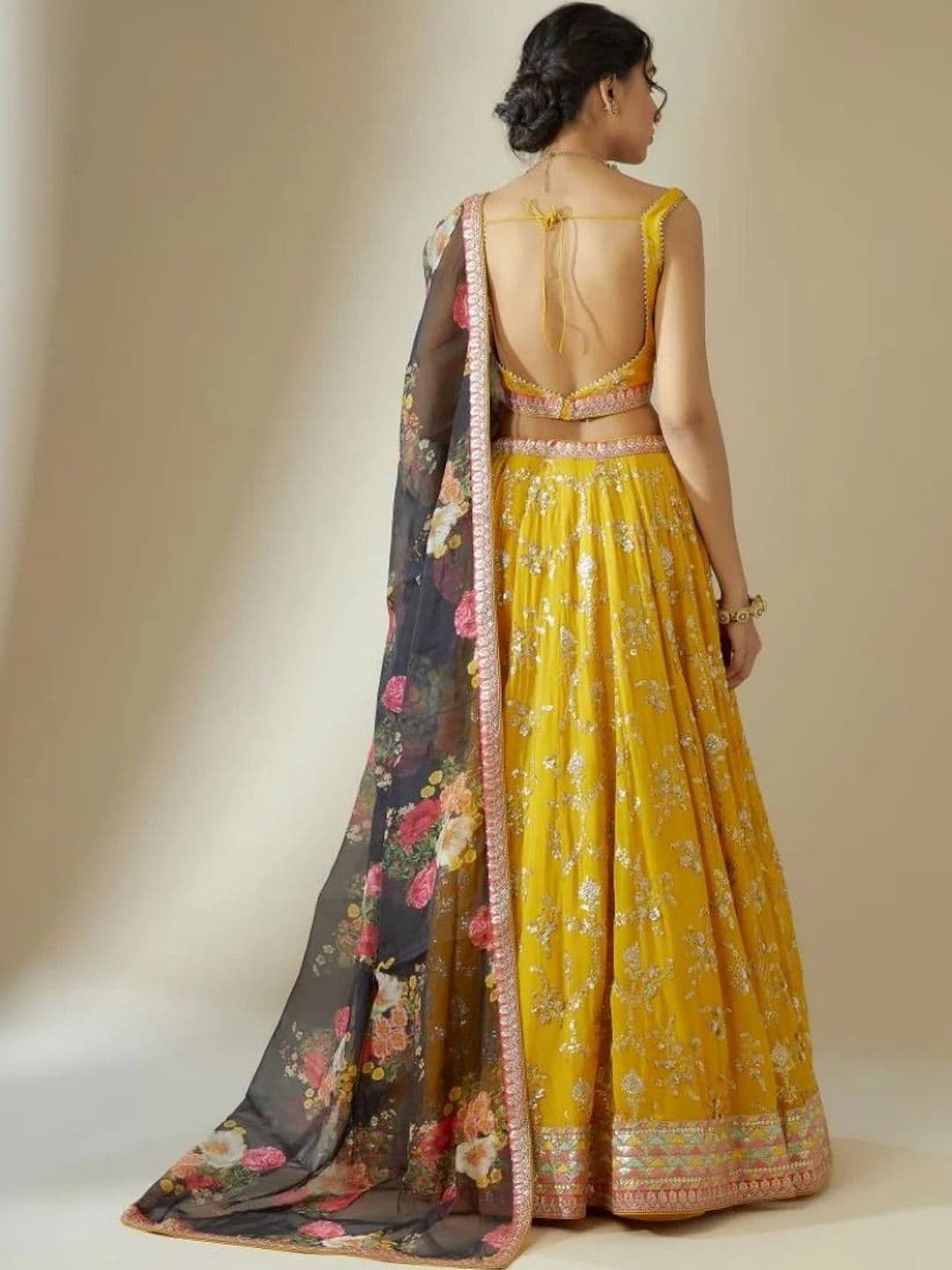 JIHU CULTURE Embellished Sequinned Semi-Stitched Lehenga & Blouse With Dupatta thumbnail 6