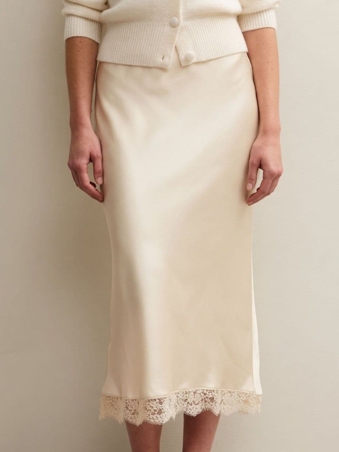 Suo Women Satin Midi Straight Skirt thumbnail 5
