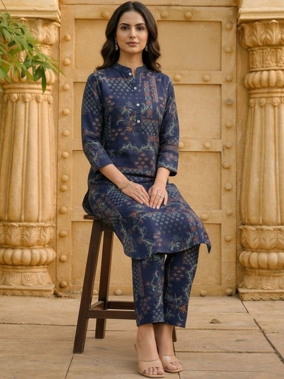AANVI Floral Cotton Printed Tunic with Trousers thumbnail 2