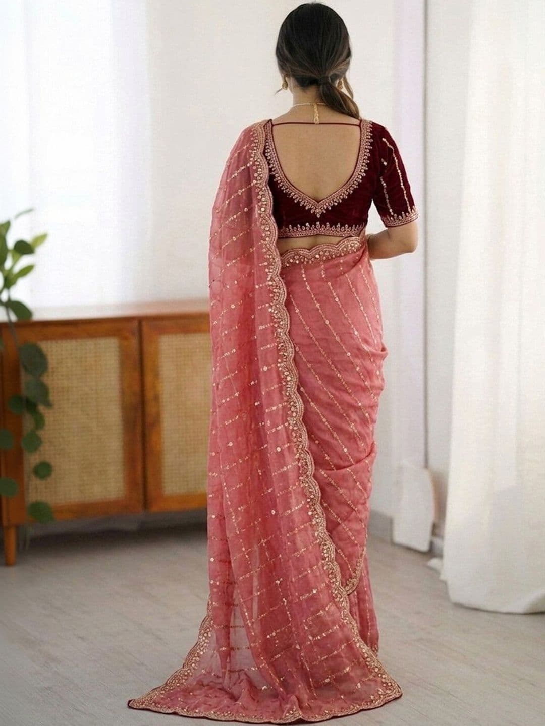 Satrani Embellished Sequinned Poly Georgette Heavy Work Saree thumbnail 4