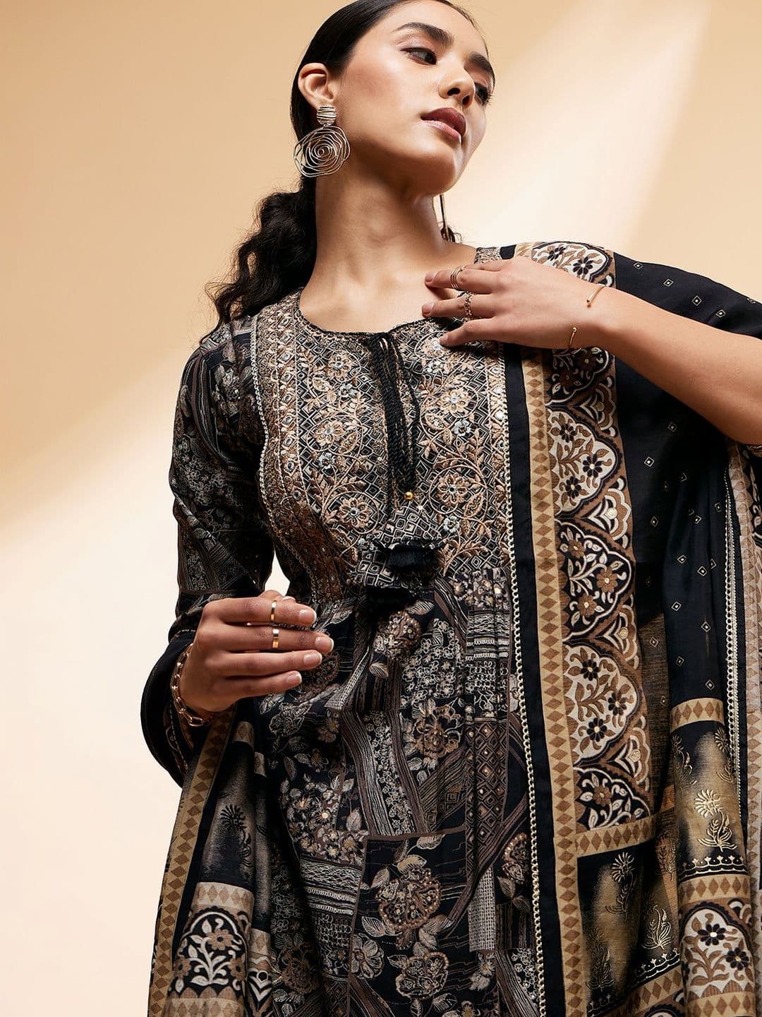 all about you Women Ethnic Motifs Printed Empire Thread Work Chanderi Silk Kurta with Trousers & With Dupatta thumbnail 3