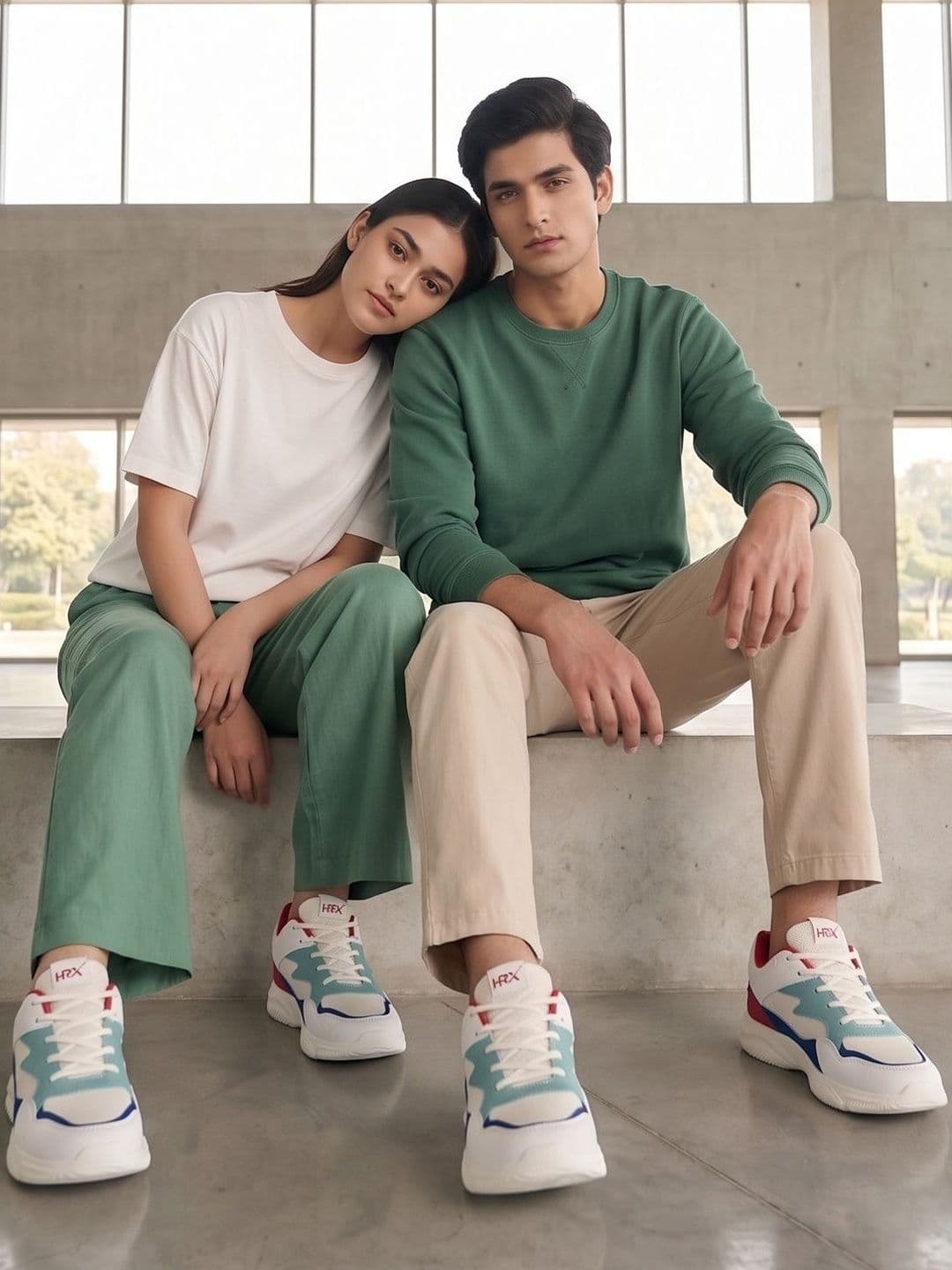 HRX by Hrithik Roshan Unisex Colourblocked Synthetic Sneakers