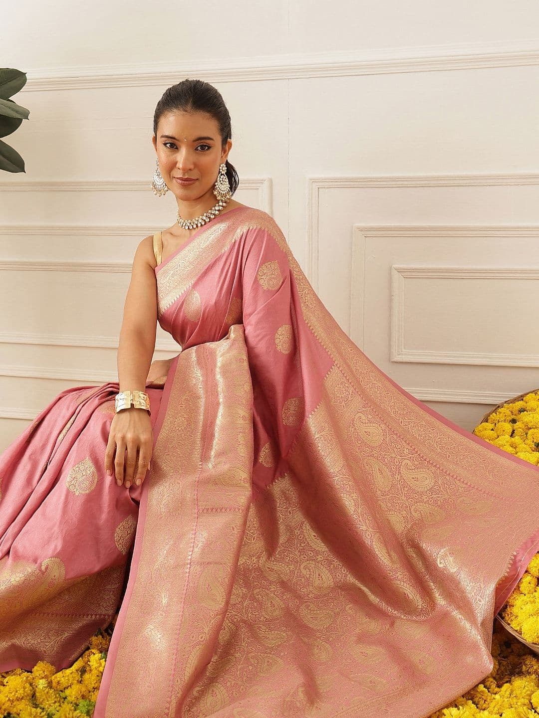 Silk Land Paisley Zari Art Silk Banarasi Saree thumbnail 6
