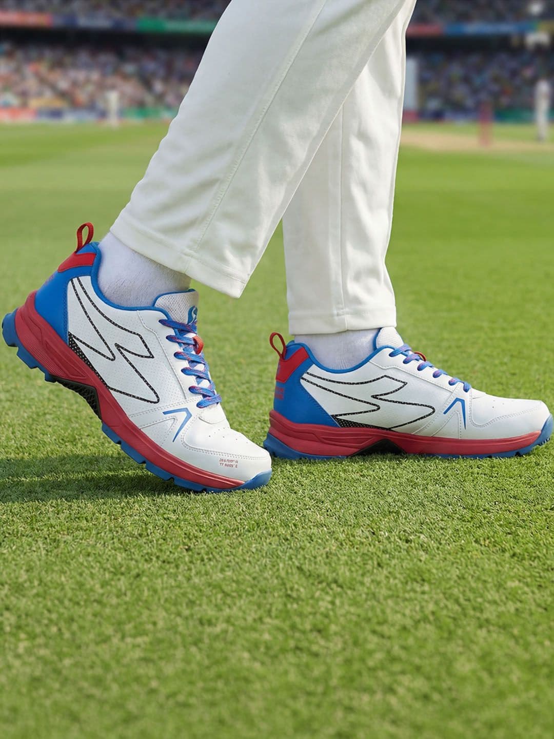 SG Scorer Edge Shoes White-Red - Supportive Cushioned Cricket Shoes thumbnail 5