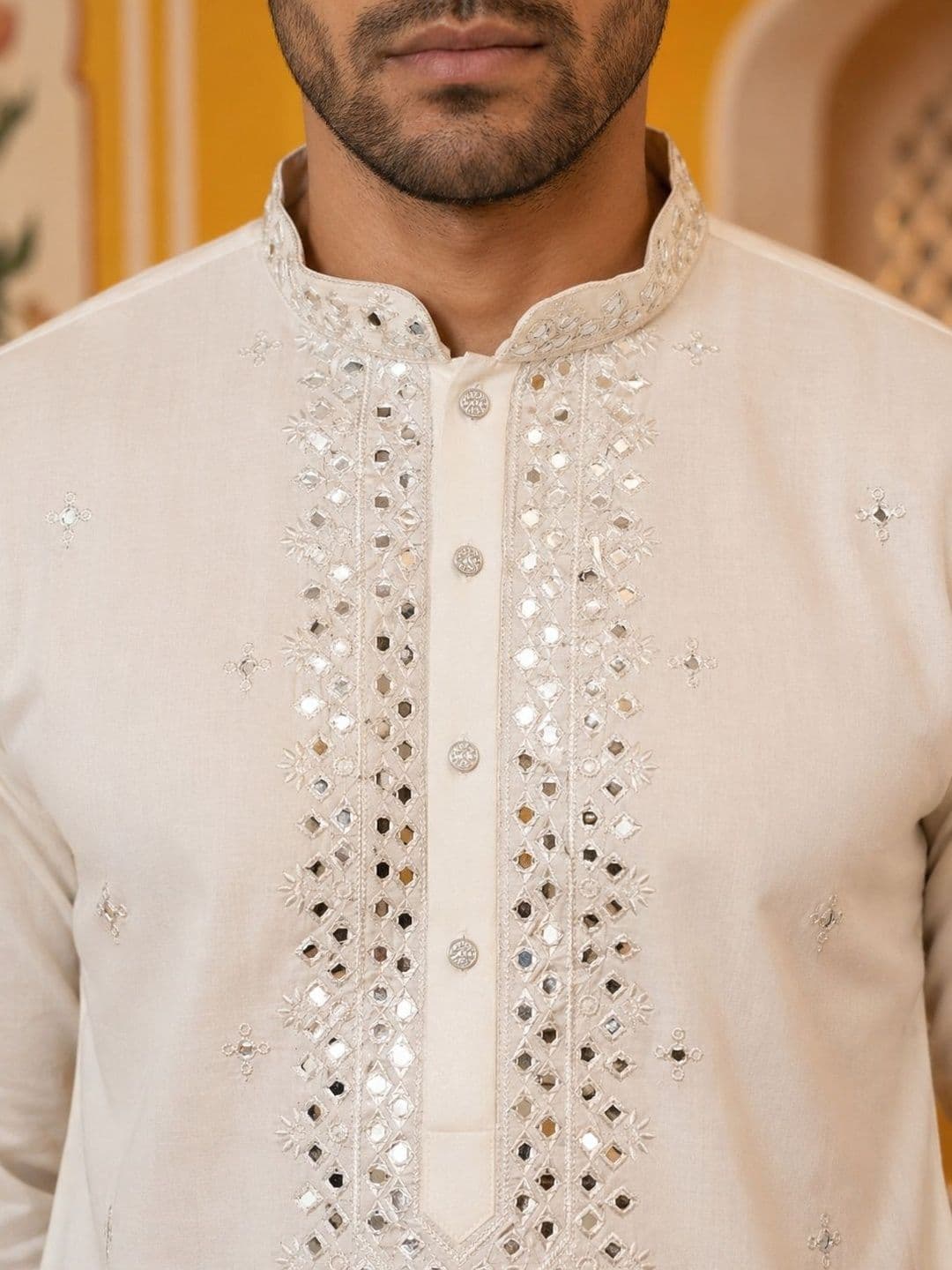 Jompers Men Embellished Mirror Work Kurta thumbnail 3