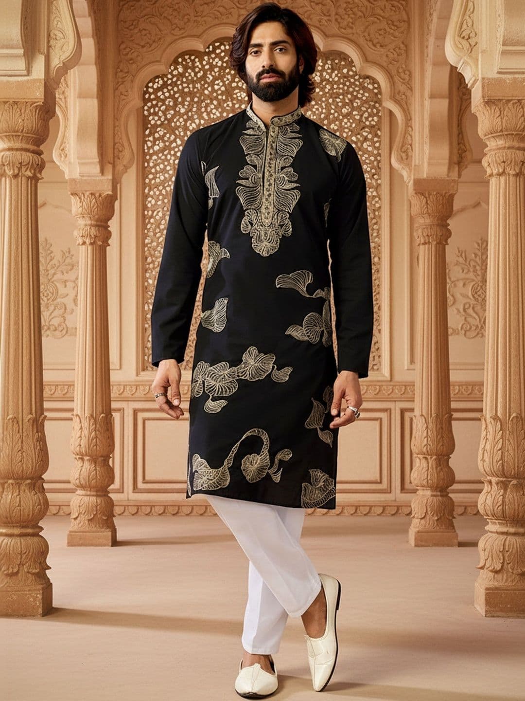 RANGRAAG Men Ethnic Motifs Embroidered Thread Work Kurta thumbnail 3
