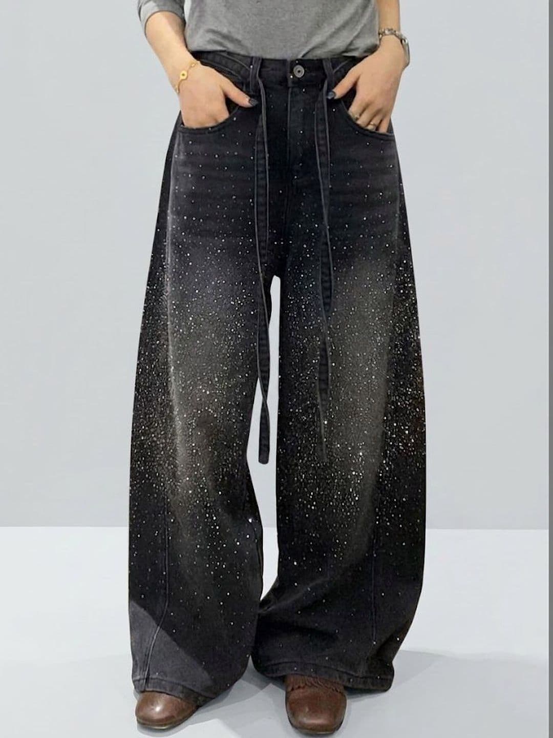 Suo Women Wide Leg Mid-Rise Light Fade Embellished Jeans - view 1