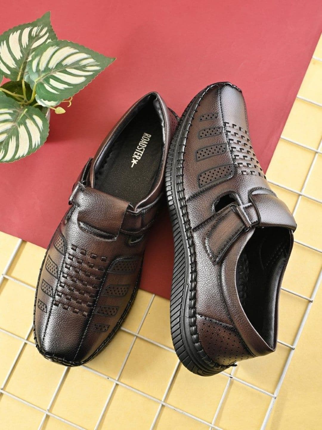 The Roadster Lifestyle Co Men Velcro Fisherman Sandals - view 1