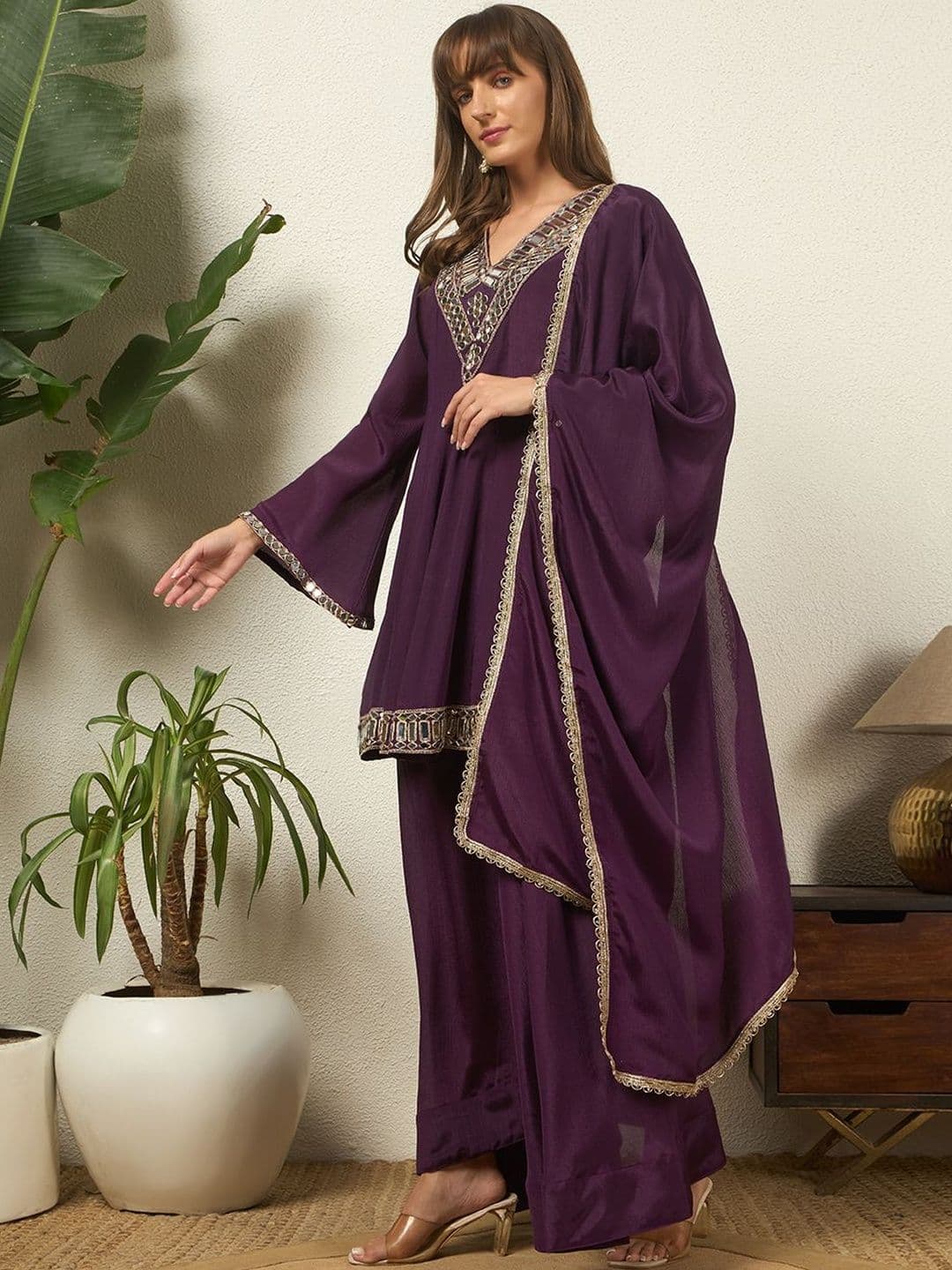 Honky Tonky Women Ethnic Motifs Embroidered Regular Mirror Work Kurta with Palazzos & With Dupatta thumbnail 6