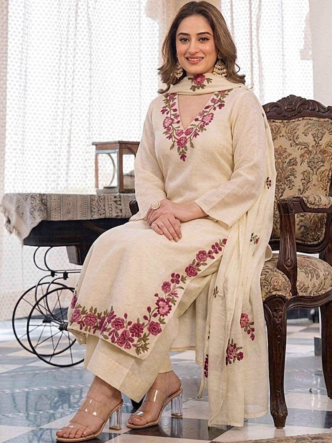 SZN Women Floral Embroidered Regular Thread Work Kurta with Palazzos & With Dupatta thumbnail 2
