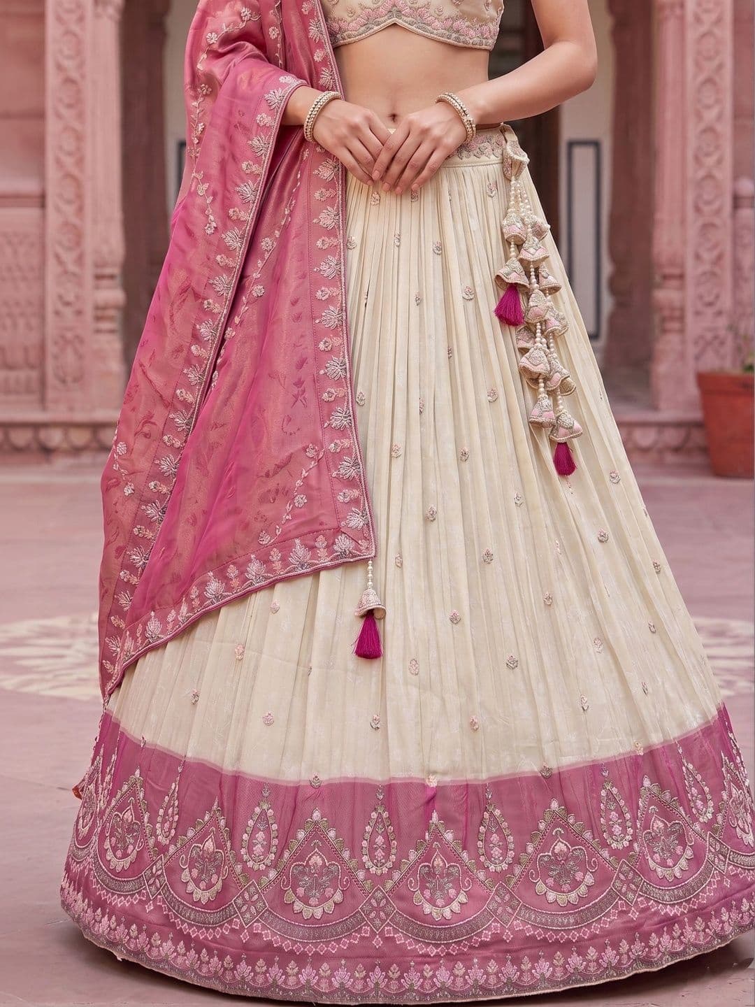 panchhi Embroidered Sequinned Semi-Stitched Lehenga & Unstitched Blouse With Dupatta thumbnail 3
