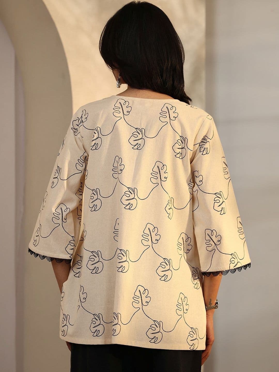 Libas Women Off White Printed Cotton Straight Short Kurti thumbnail 6
