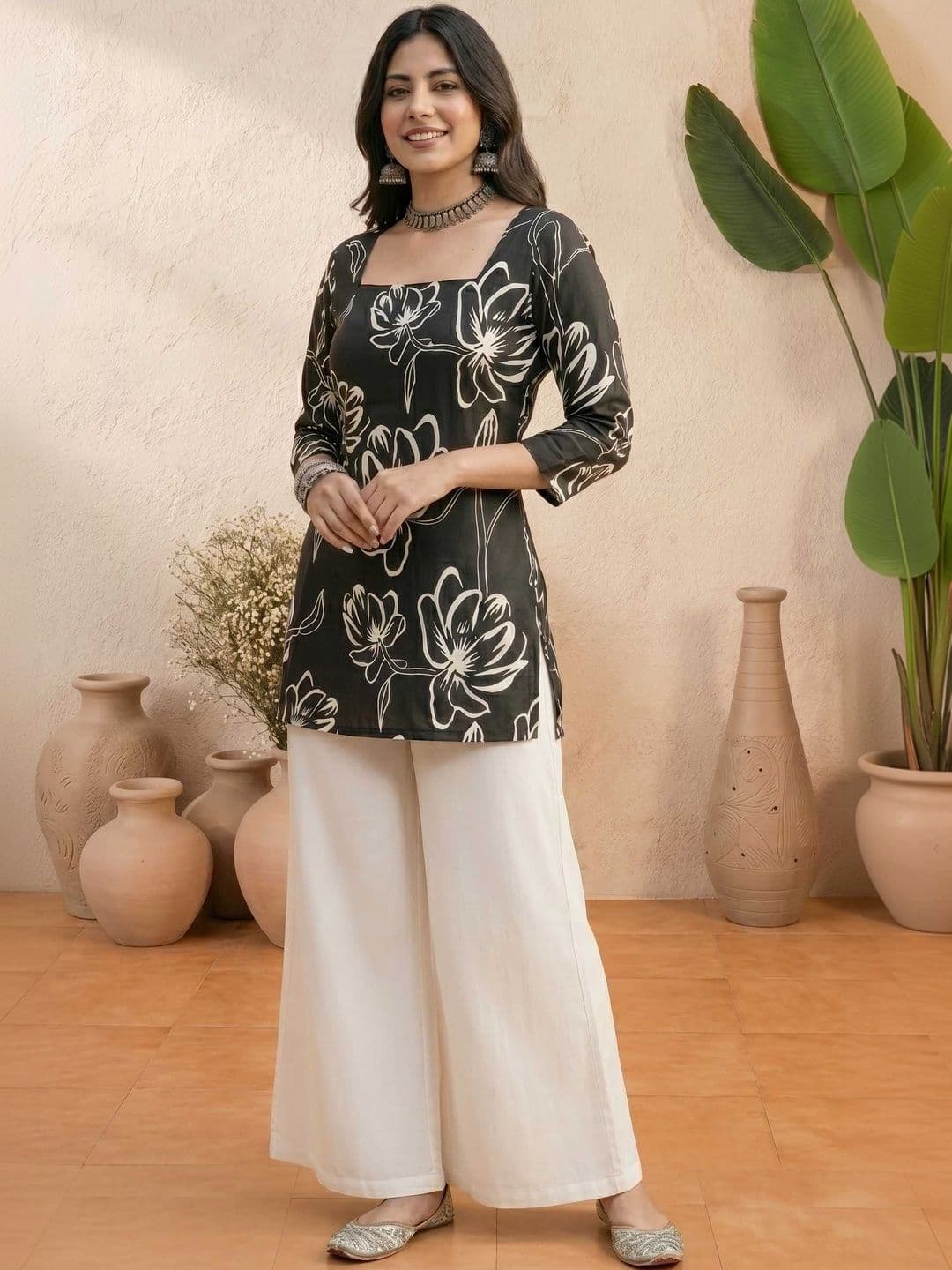 Sangria Floral Printed Pure Cotton Square Neck Straight Kurtis - view 1