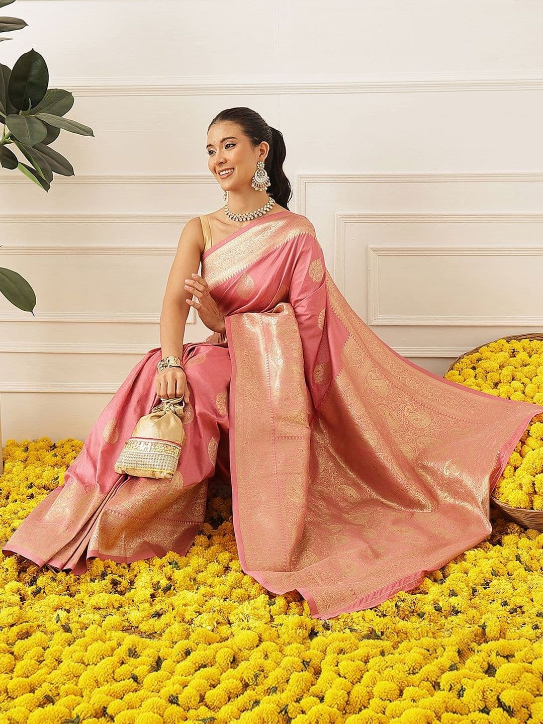 Silk Land Paisley Zari Art Silk Banarasi Saree thumbnail 2