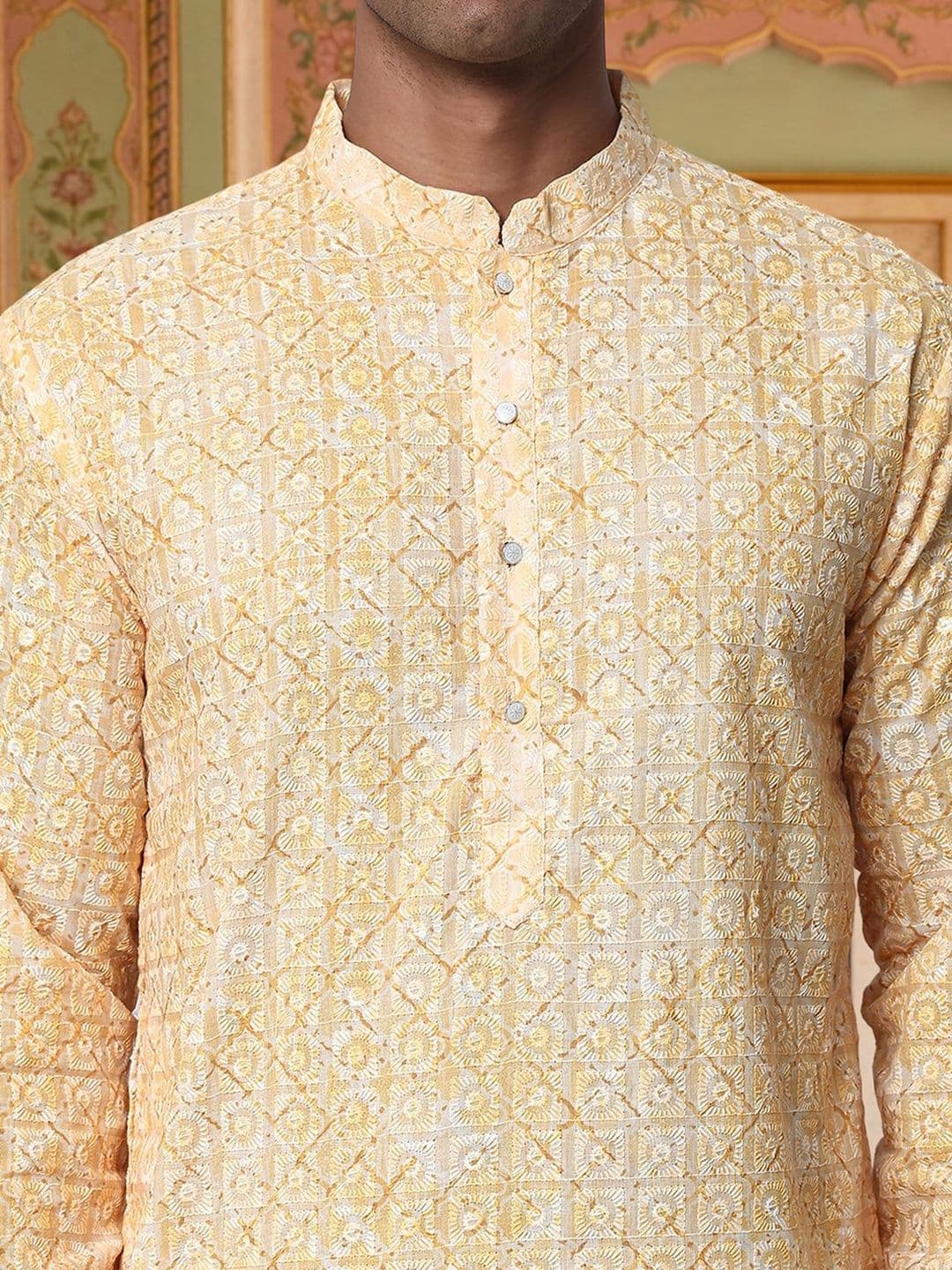 Jompers Men Embroidered Sequinned Kurta thumbnail 5
