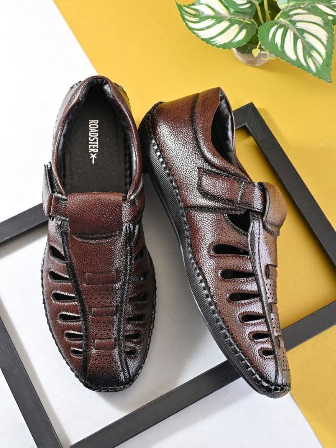 The Roadster Lifestyle Co Men Velcro Fisherman Sandals - view 1