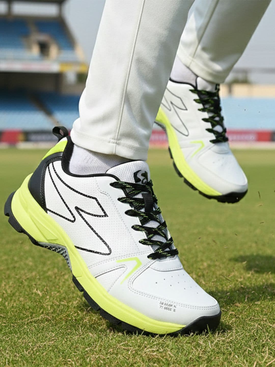 SG Scorer Edge Shoes White-Volt Green - Supportive Cushioned Cricket Shoes thumbnail 3