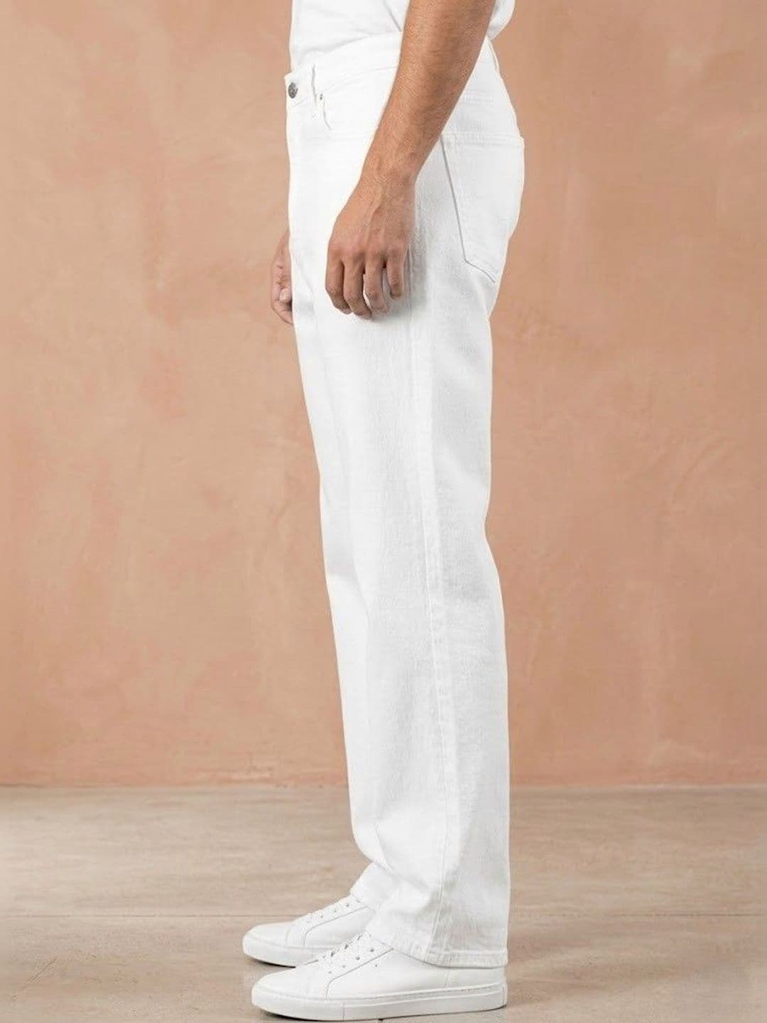 FEBRi Men Wide Leg Mid-Rise Applique Jeans thumbnail 3