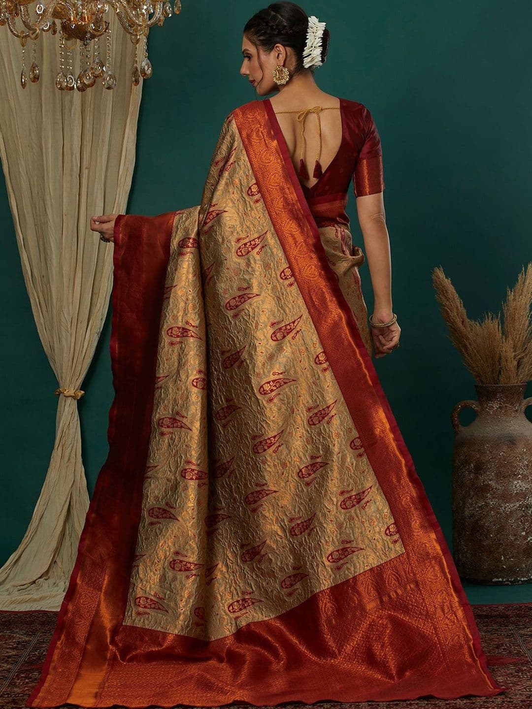 Sangria Woven Design Banarasi Sarees Blouse Piece thumbnail 3