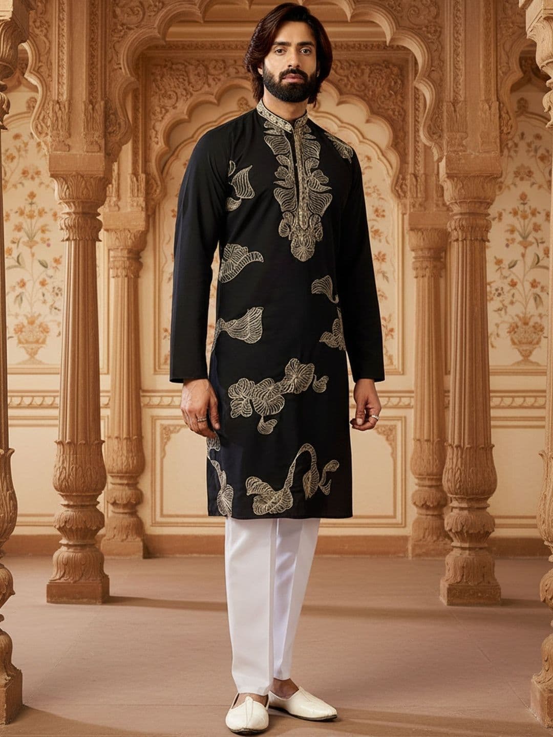 RANGRAAG Men Ethnic Motifs Embroidered Thread Work Kurta thumbnail 2