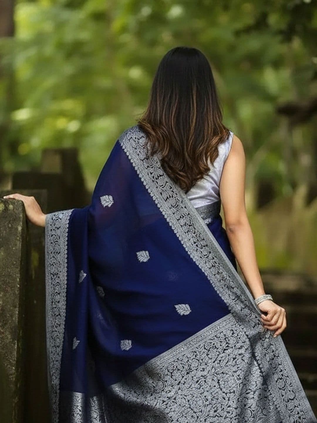 all about you Woven Design Zari Silk Blend Mysore Silk Saree thumbnail 5